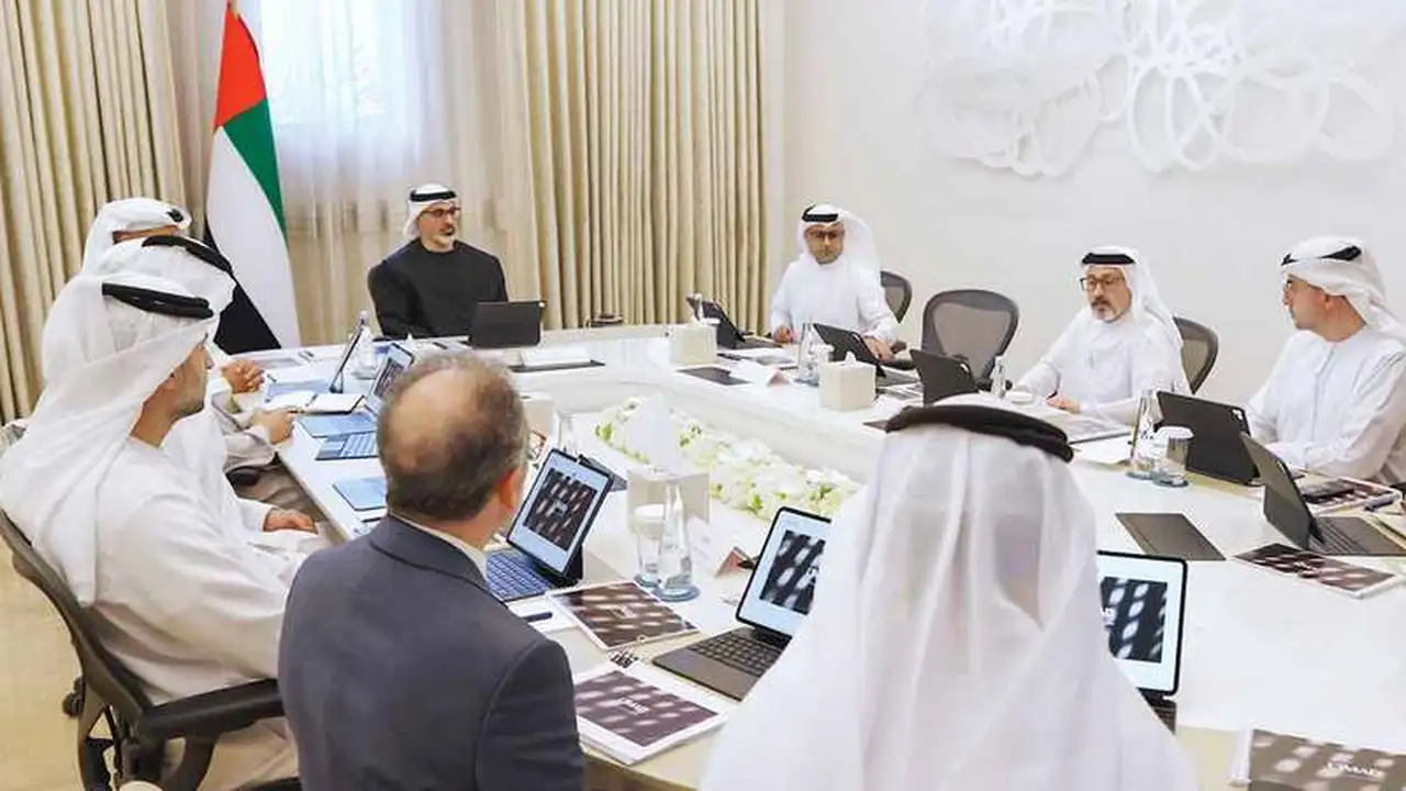 خالد بن محمد يتولى رئاسة اجتماع مجلس إدارة “لِعماد”